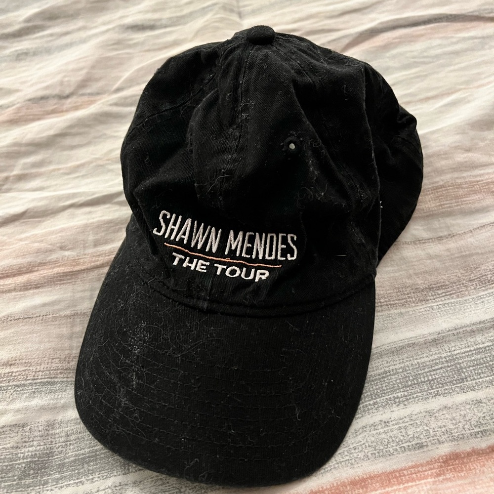 RARE SHAWN MENDES THE TOUR CAP FROM 2019